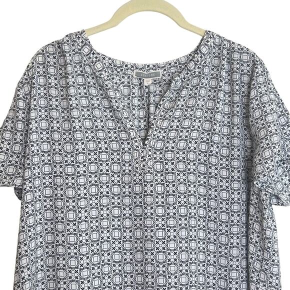 Pleione Womens Blouse Size Medium White Geometric Pattern Chiffon Short Sleeve - Picture 2 of 5
